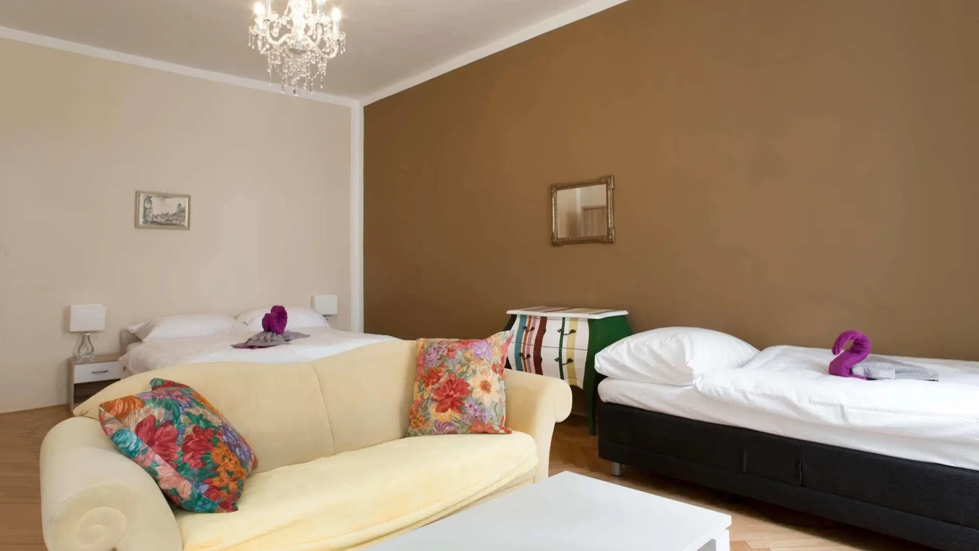 Prague Siesta Apartments 0*,